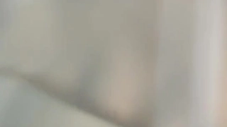 欧美日韩人妻激情-第一次与男友以外的男人在行使中车震!