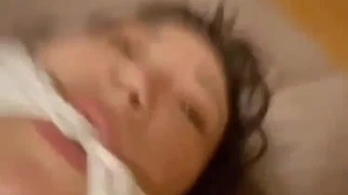 娇妻 雪白 呻吟-美女学生妹子是男友的乖母狗，戴着狗炼项圈乖乖让男友无套抽插~