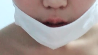 日韩欧美不卡一区二区高清-vavababy 面 試 畢 業 生 被 颻 渴 的 OL約 到 旅 館 脫 下 褲 子 吃 各 種 姿 勢 狂 抽 猛 送 全 部 射 嘴 巴 吞 淨