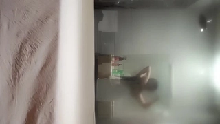 下一篇中文字幕人妻-快餐豪哥1500约炮粉逼艺校兼职妹逼太紧几分钟就把哥搞射了的!