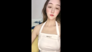 欧美日韩人妻激情-第一次与男友以外的男人在行使中车震!
