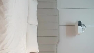 赛琳娜的黄金完整翻译版中文-直播 火辣身材的娜扎【沙滩上的贝壳酱】!