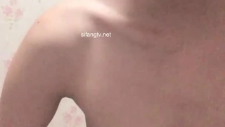 自拍无码精品在线观看-深谷で田植えをする稲作農家の巨乳嫁 観月しおり的的!